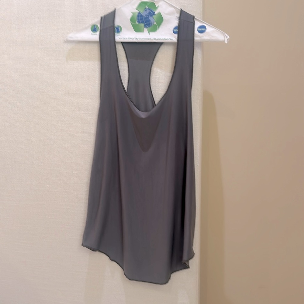 Onzie Glossy Flow Gray Athletic Racerback Tank O/S